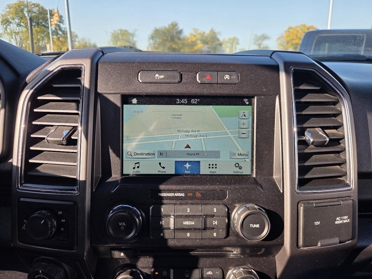 Ford F-150 XLT SuperCrew 5.5-ft. Bed 4WD 2017