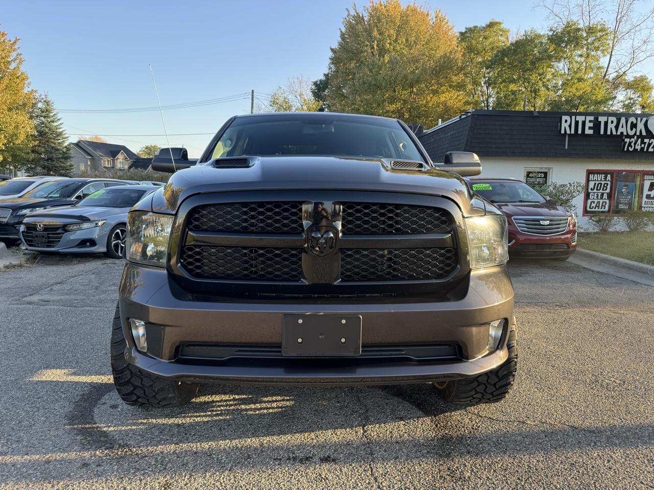 RAM 1500 Classic Tradesman Crew Cab SWB 4WD 2019