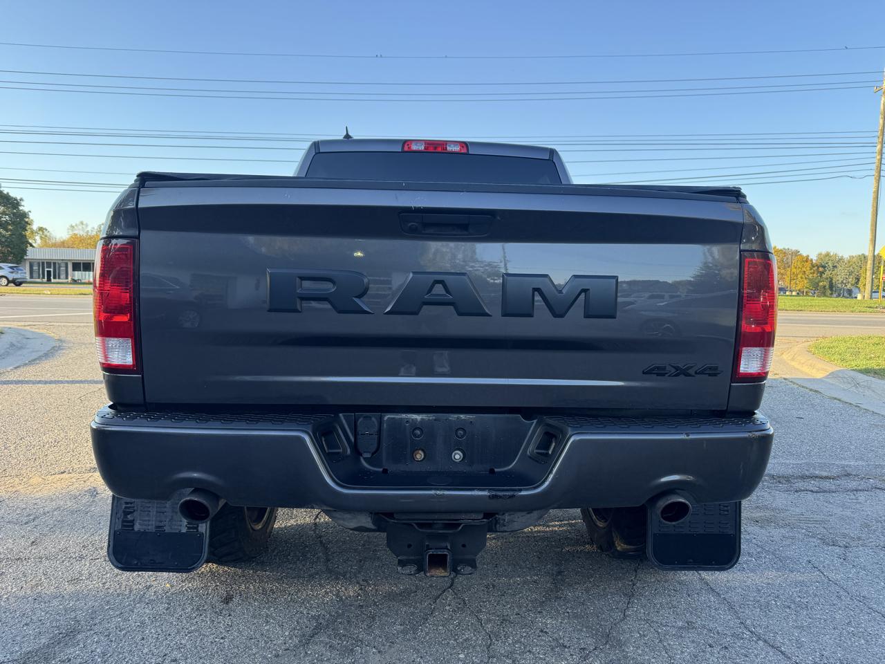 RAM 1500 Classic Tradesman Crew Cab SWB 4WD 2019
