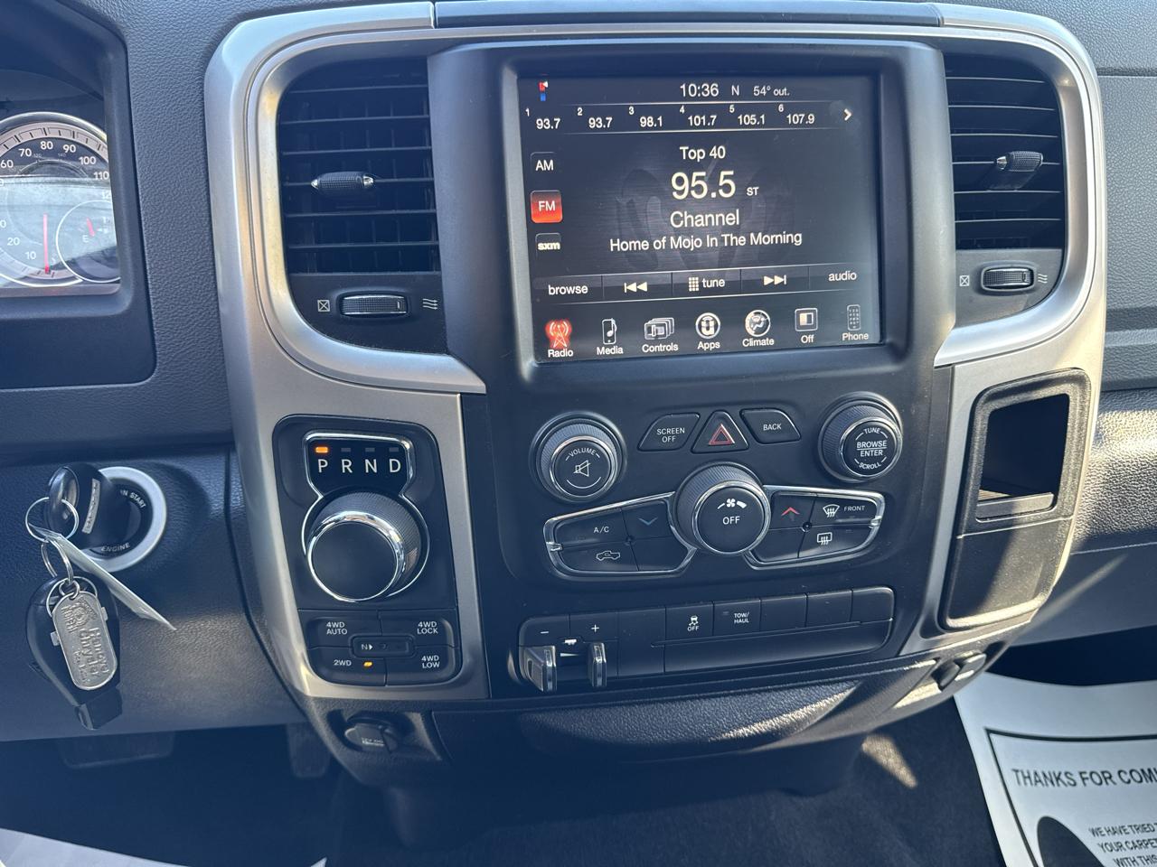 RAM 1500 Big Horn Crew Cab SWB 4WD 2016
