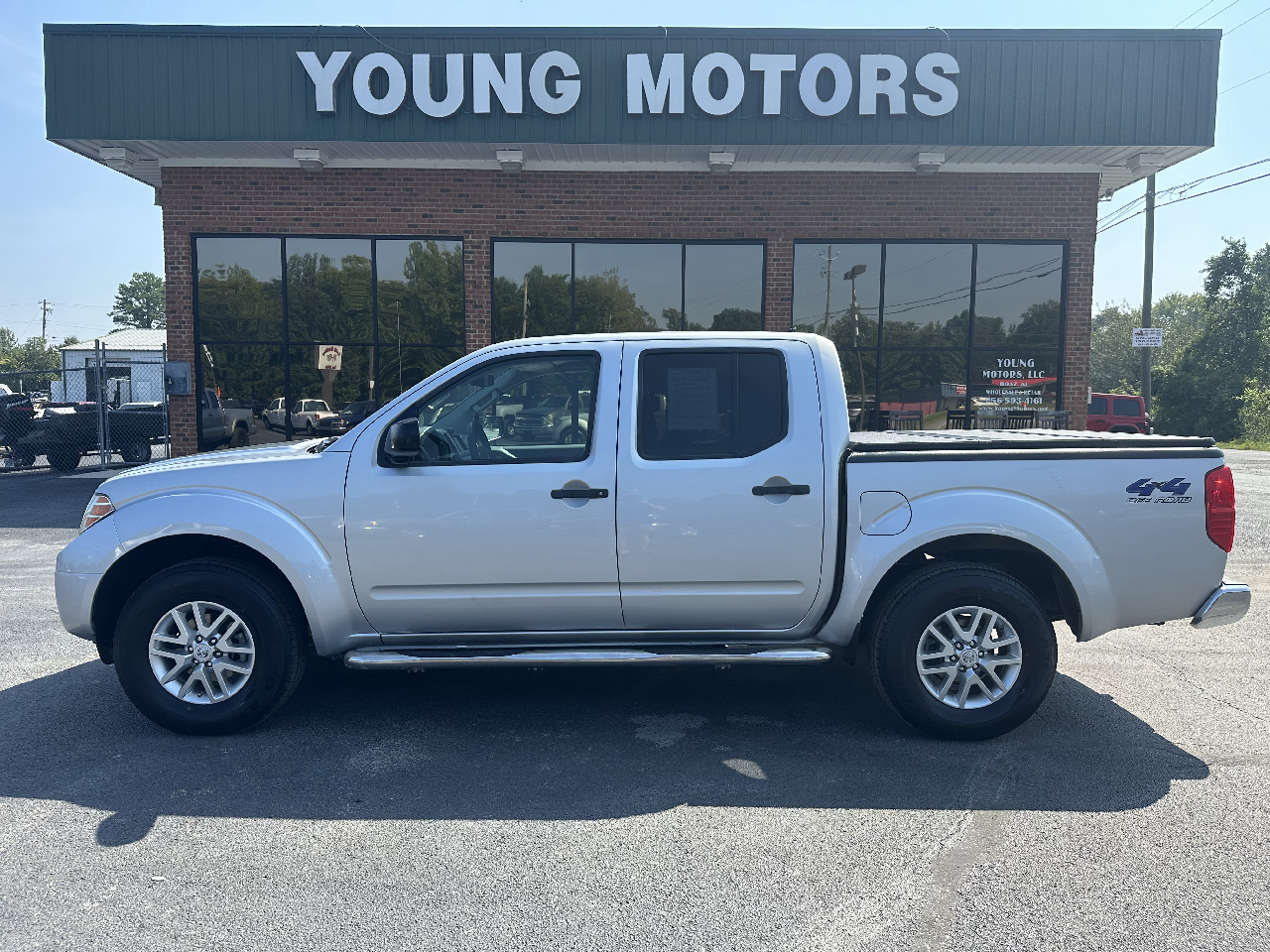Used 2014 Nissan Frontier 4WD Crew Cab SWB Auto SV for Sale in Boaz AL