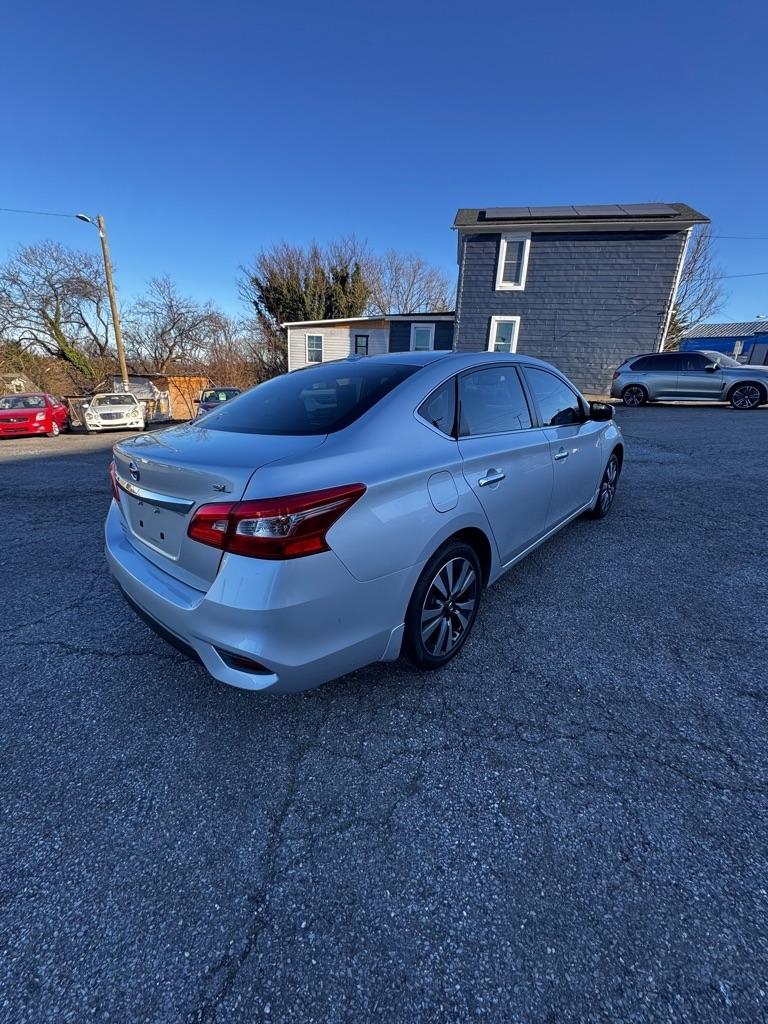 Nissan Sentra  2016