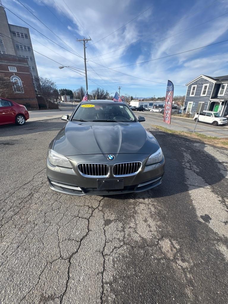 BMW 5-Series  2014