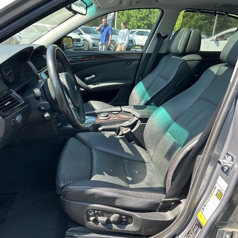 BMW 5-Series  2008