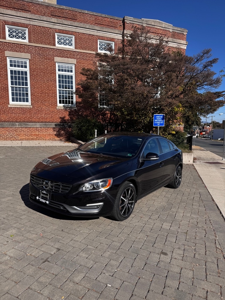 2015 Volvo S60 PLATINUM