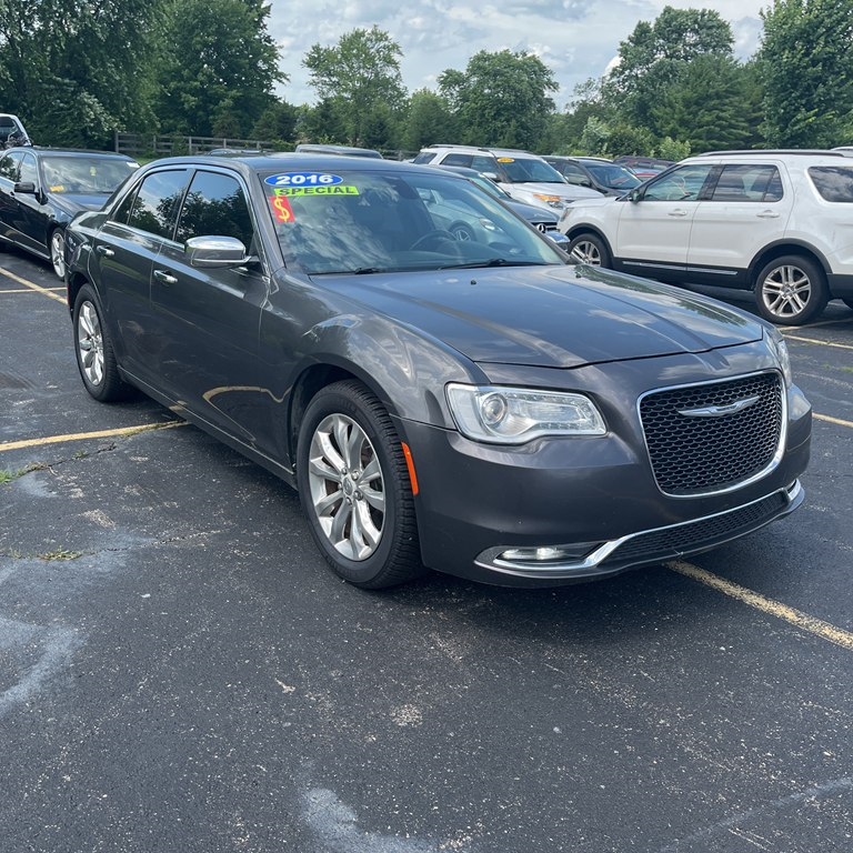 Chrysler 300  2016
