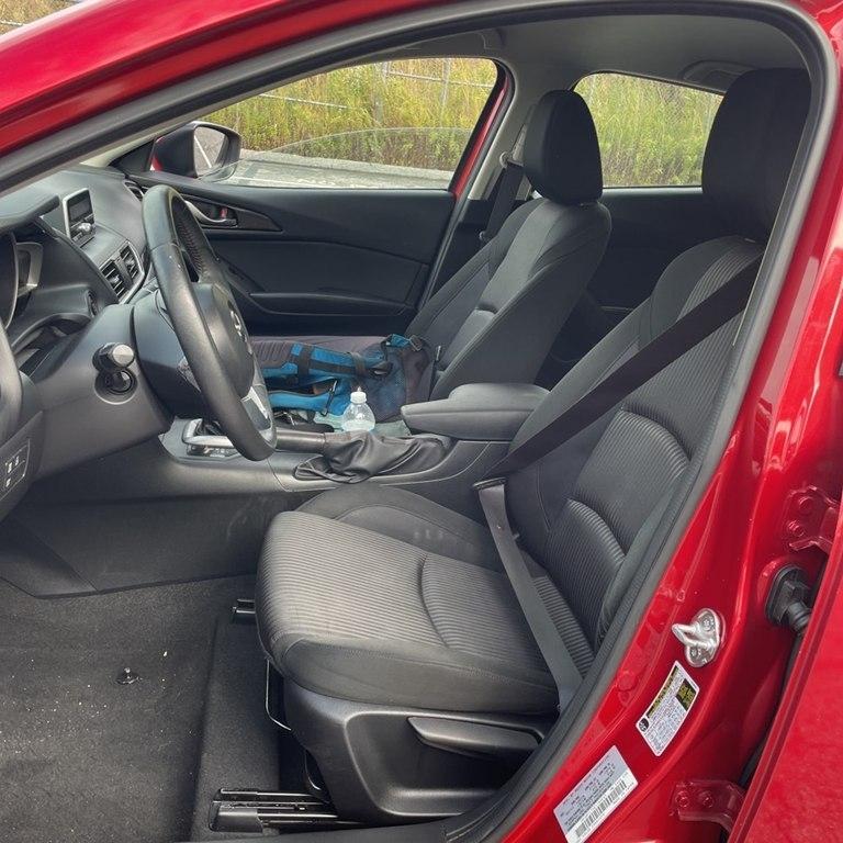 Mazda MAZDA3  2014