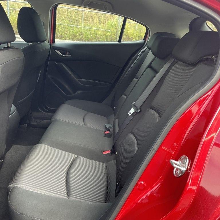 Mazda MAZDA3  2014