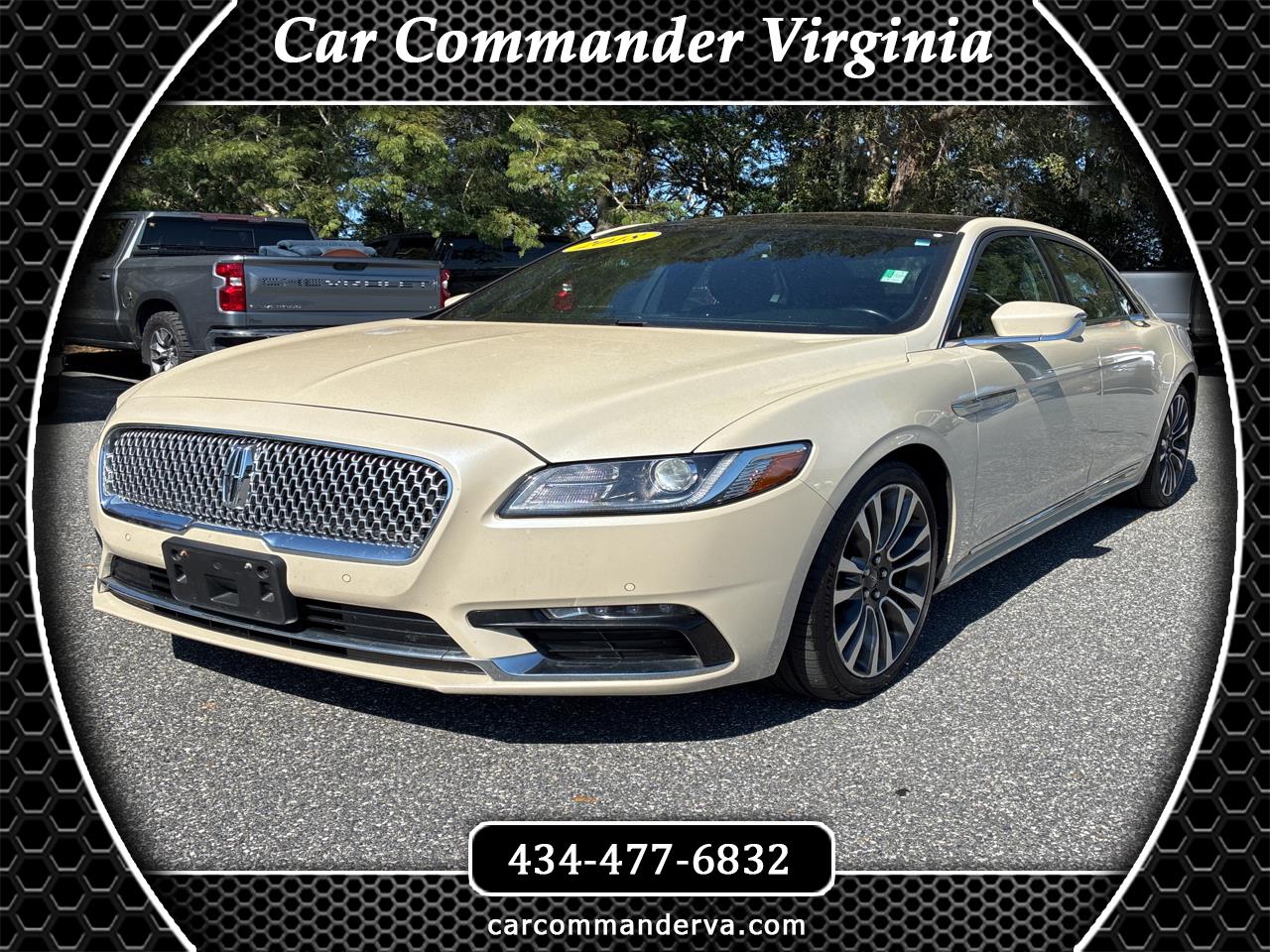 2018 Lincoln Continental Select's photo