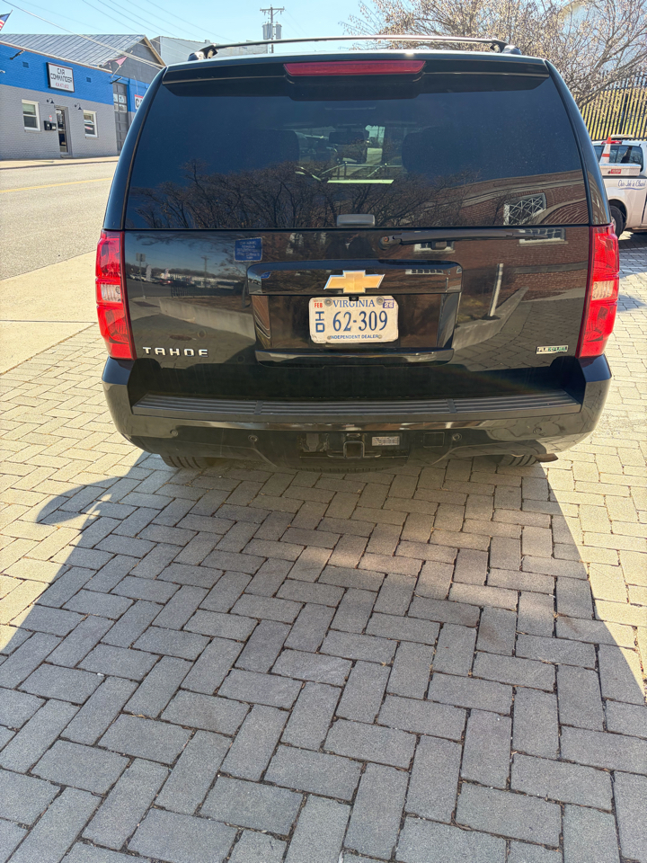 Chevrolet Tahoe  2011