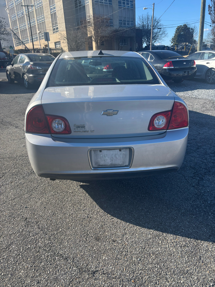 Chevrolet Malibu  2012