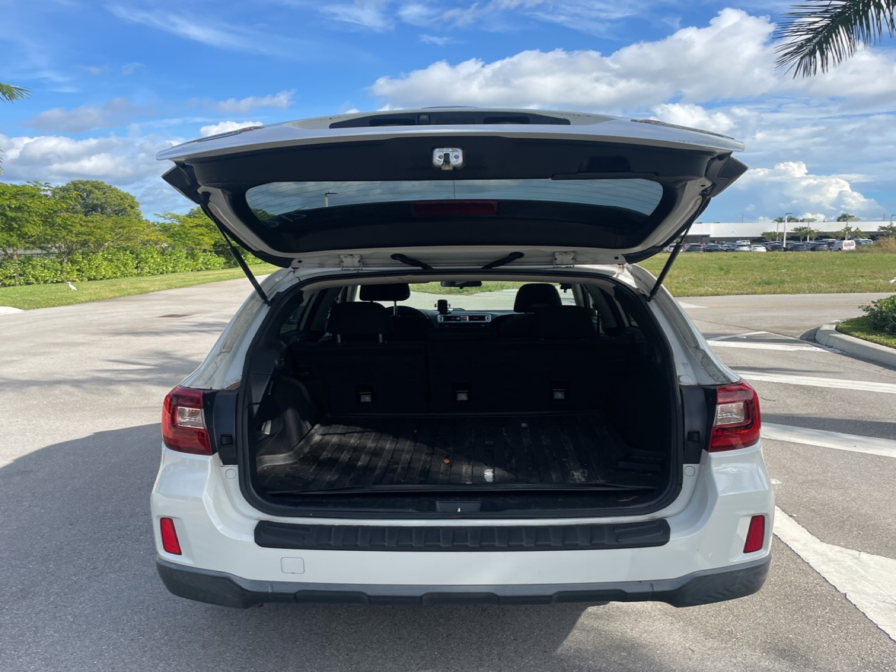 Subaru Outback  2017