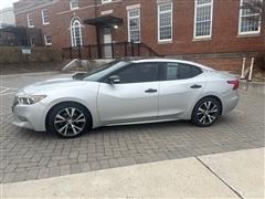 2017 Nissan Maxima 