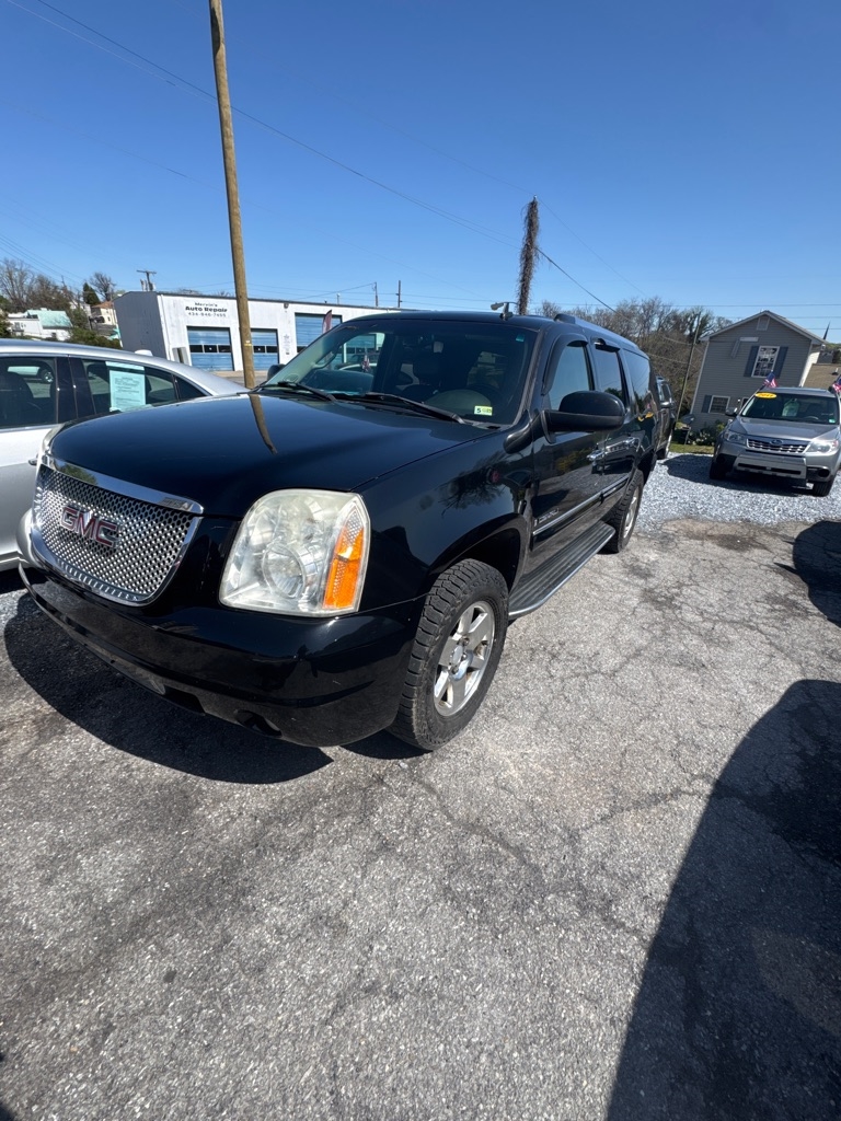 2007 GMC Yukon XL Denali's photo