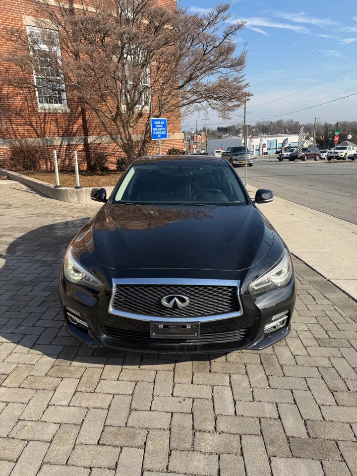 Infiniti Q50  2016