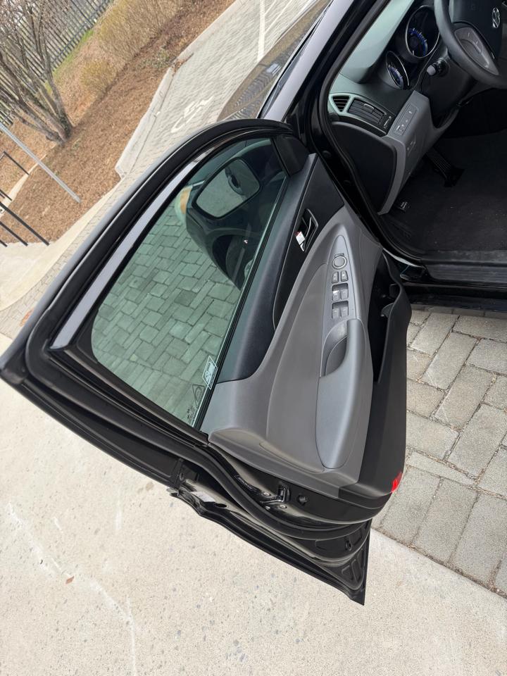 Hyundai Sonata  2013