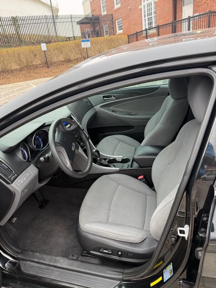 Hyundai Sonata  2013