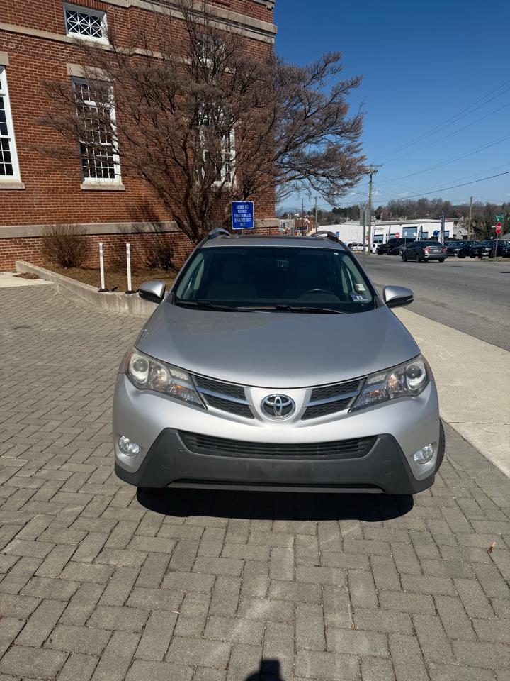 Toyota RAV4  2013