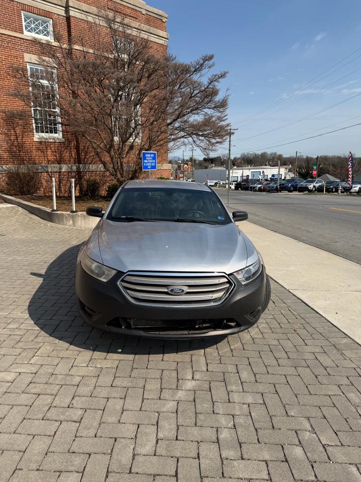 Ford Taurus  2014