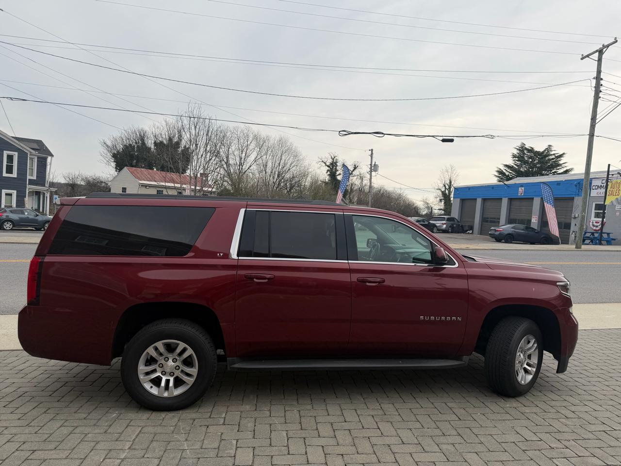 Chevrolet Suburban 1500 LT 2016