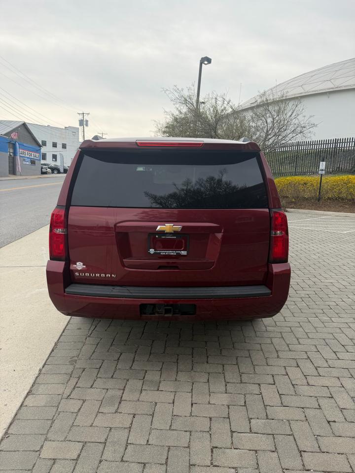 Chevrolet Suburban 1500 LT 2016