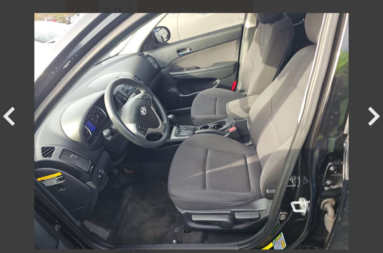 Hyundai Elantra Touring  2012