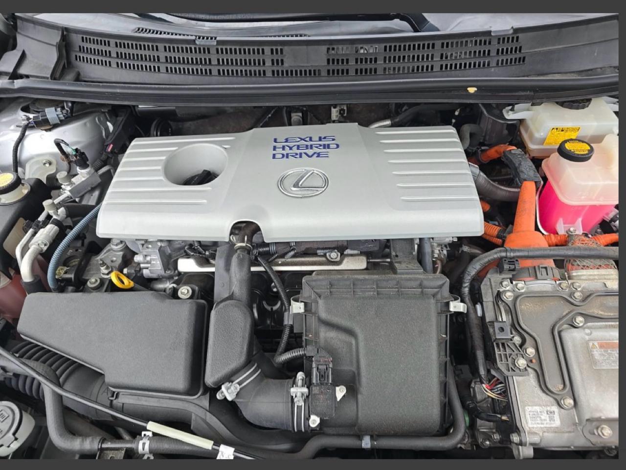 Lexus CT 200h  2013