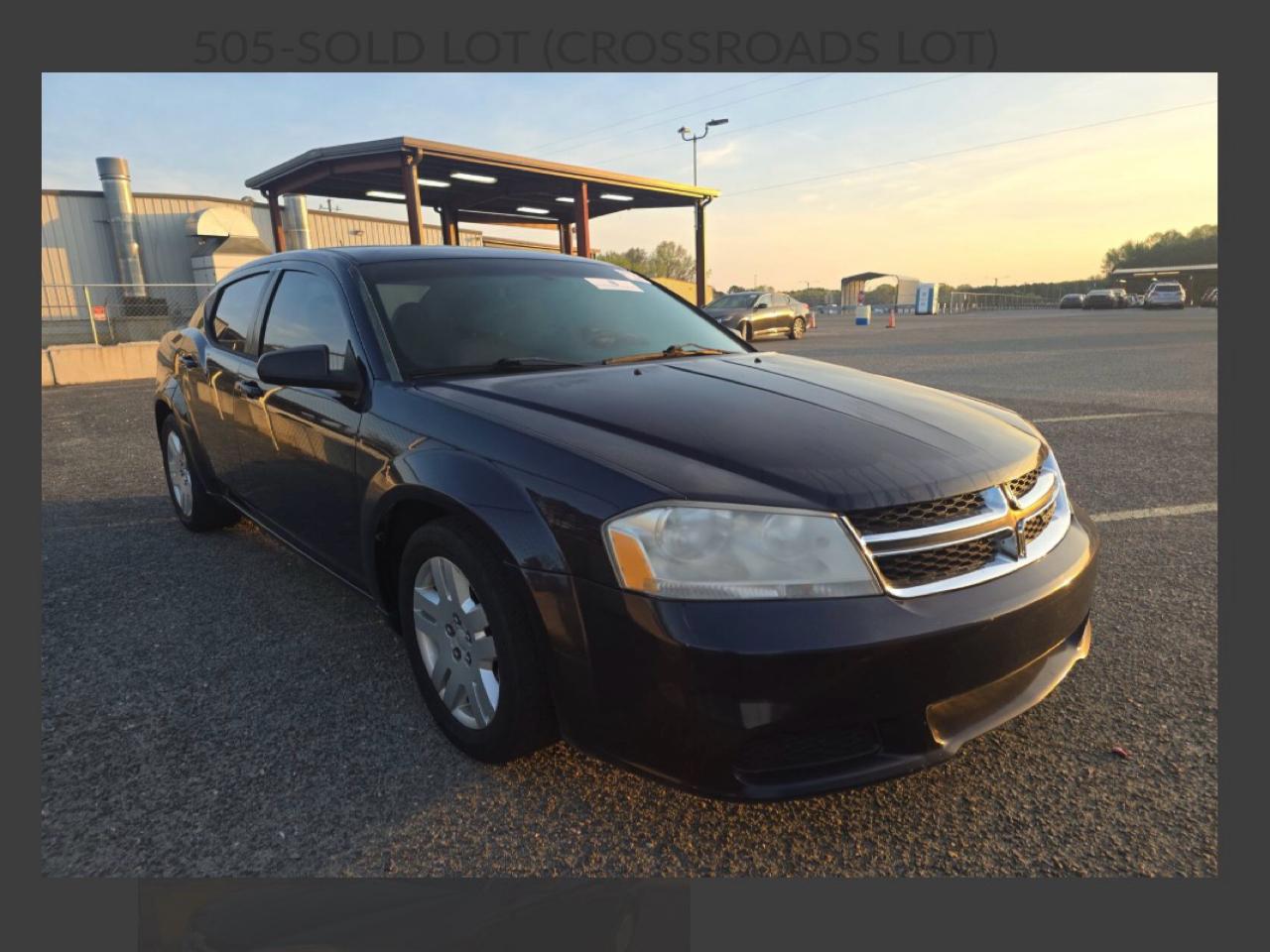 Dodge Avenger  2012