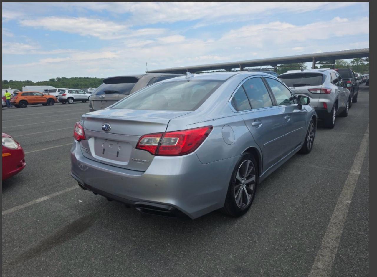 Subaru Legacy  2018