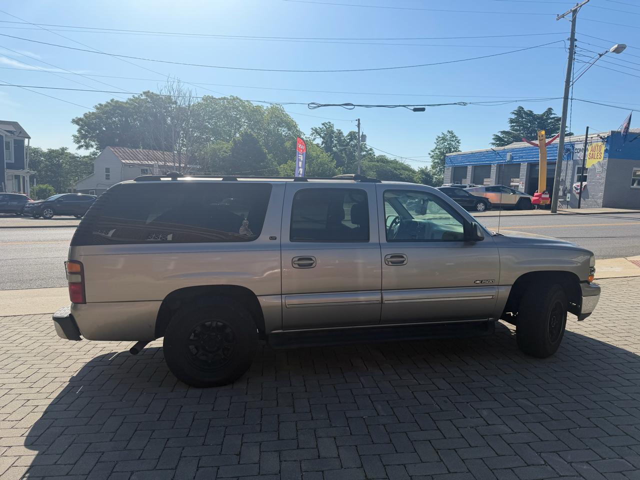 Chevrolet Suburban  2001