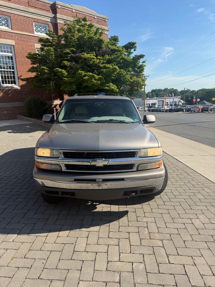 Chevrolet Suburban  2001
