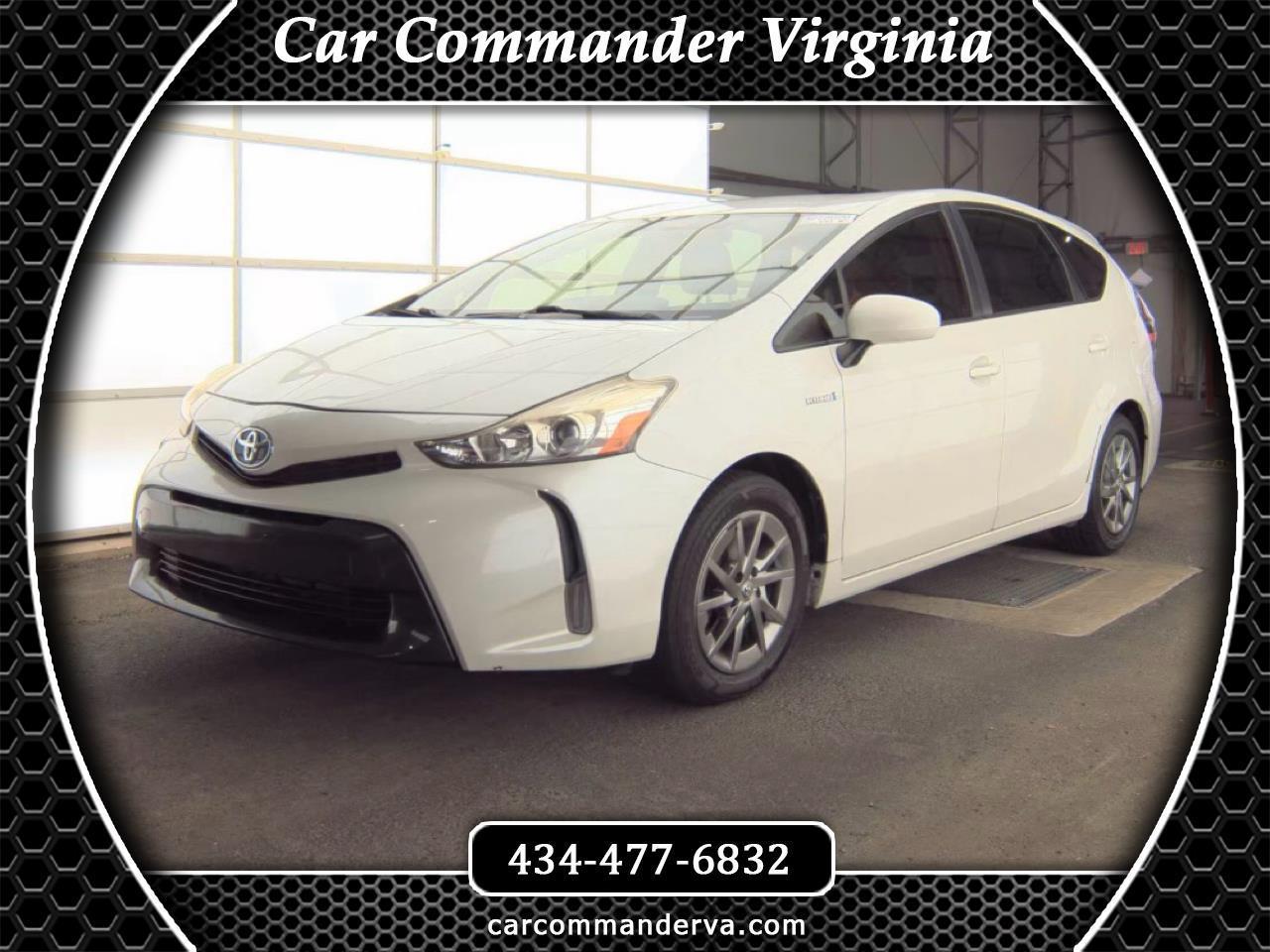 Toyota Prius V  2017