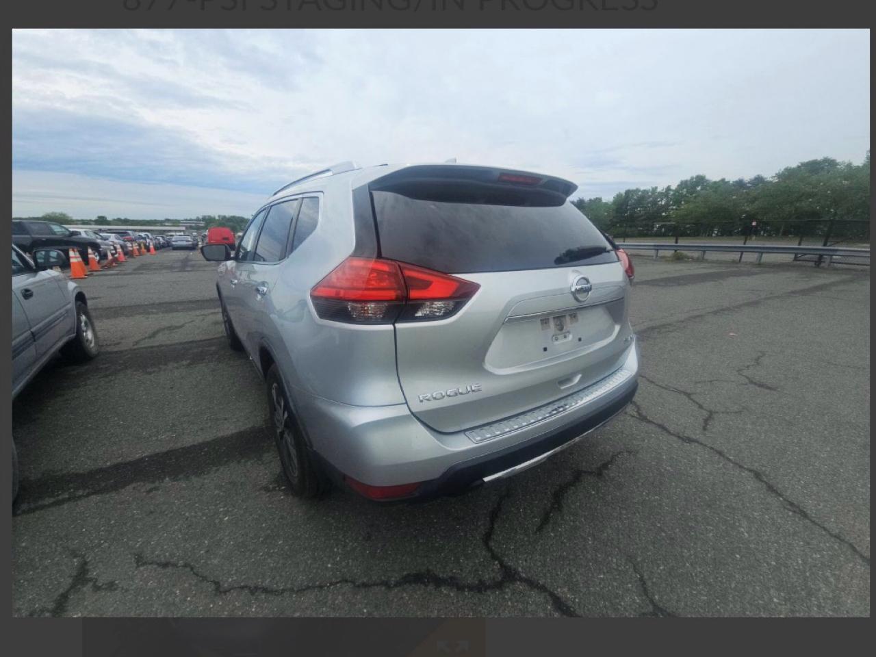 Nissan Rogue  2017