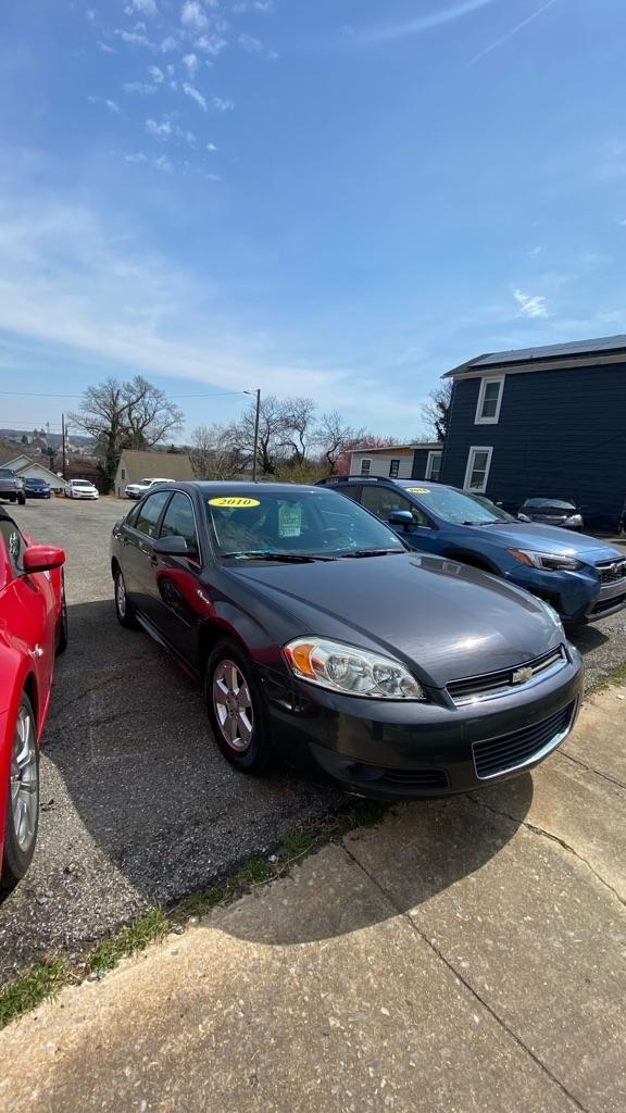 Chevrolet Impala  2010