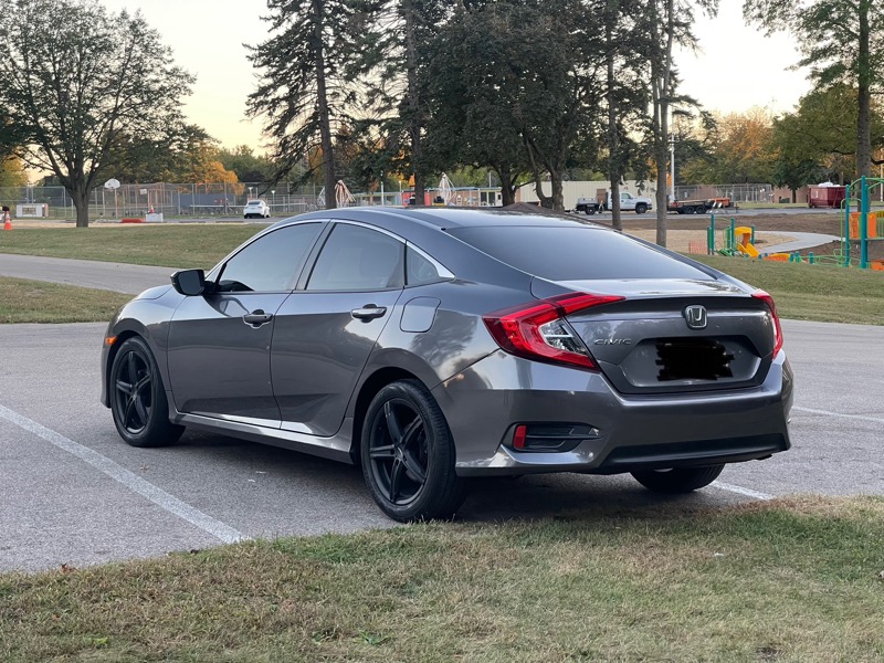 Honda Civic LX Sedan CVT 2018 Honda Civic LX Sedan CVT 2018