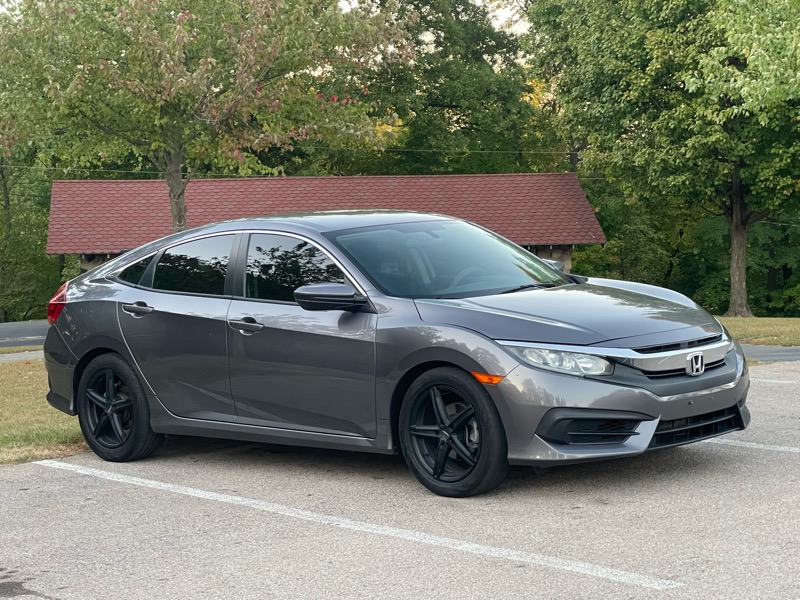 Honda Civic LX Sedan CVT 2018 Honda Civic LX Sedan CVT 2018