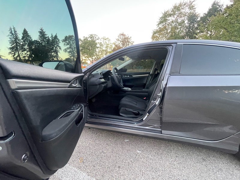 Honda Civic LX Sedan CVT 2018 Honda Civic LX Sedan CVT 2018