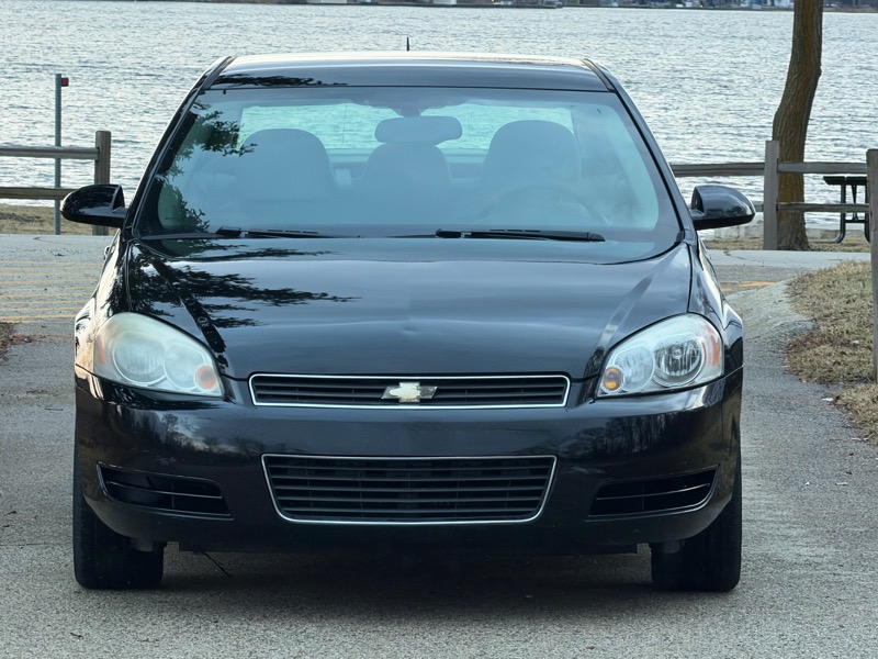 Chevrolet Impala LS 2010