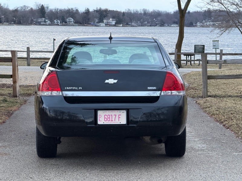 Chevrolet Impala LS 2010