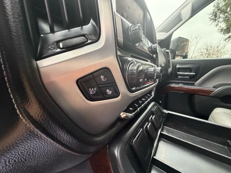 GMC Sierra 2500HD Duramax Diesel  2015