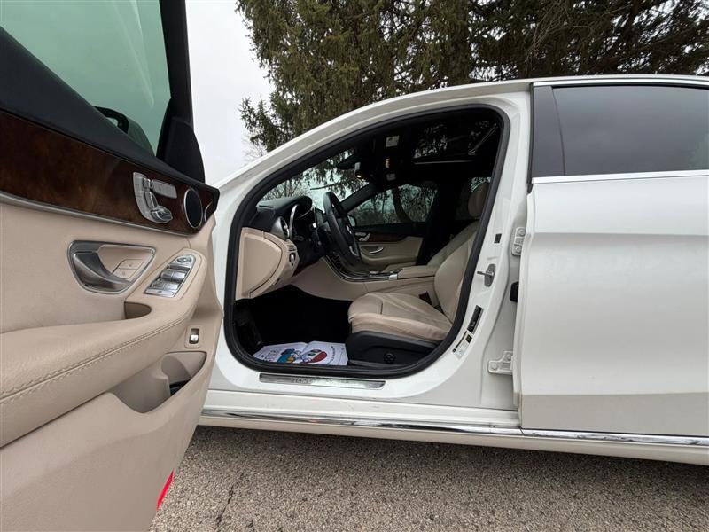 Mercedes-Benz C-Class 4dr Sdn C 300 4MATIC 2018