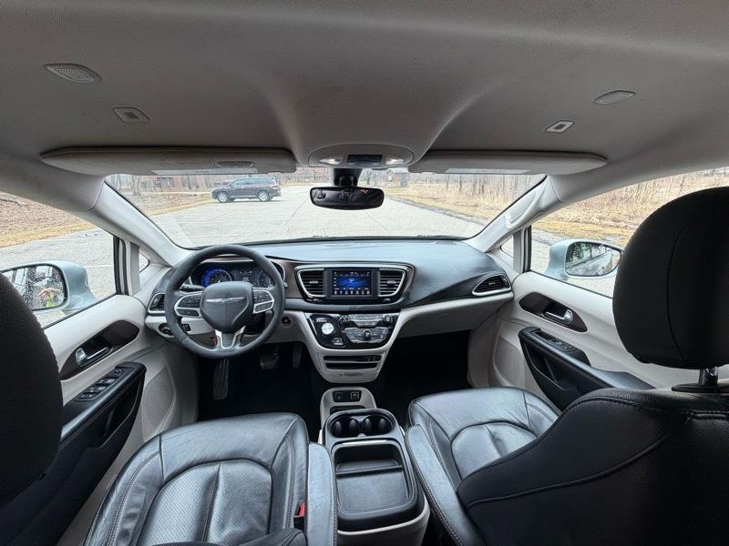 Chrysler Pacifica  2019
