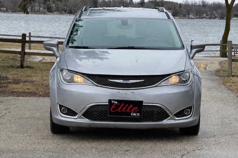 Chrysler Pacifica  2019