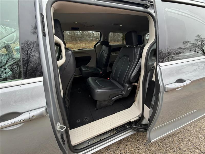 Chrysler Pacifica  2019