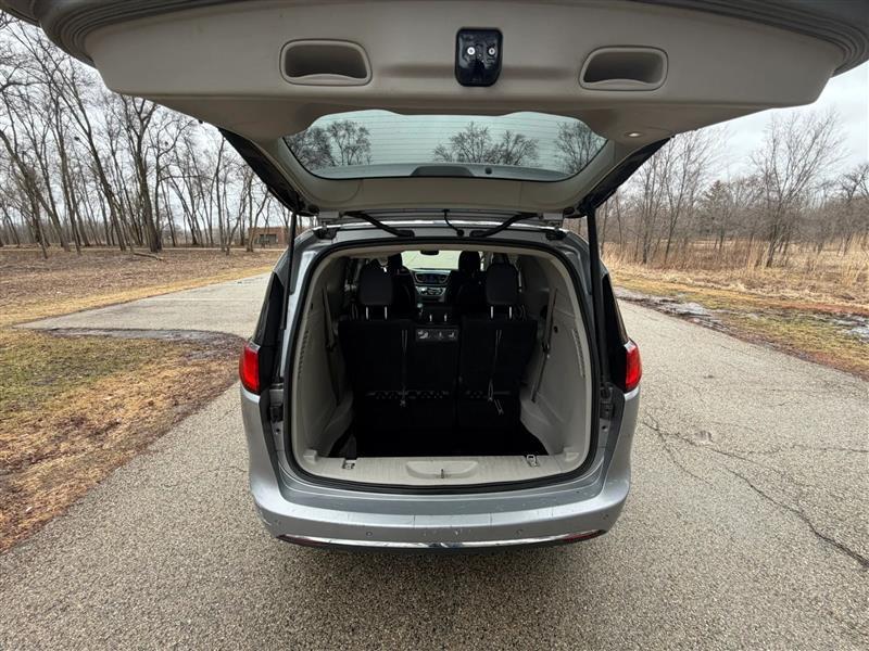 Chrysler Pacifica  2019