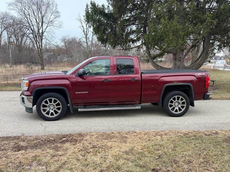 GMC Sierra 1500 Base Double Cab 4WD 2014
