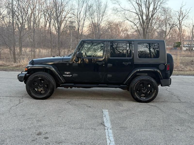 Jeep Wrangler Unlimited Sahara 4WD 2010