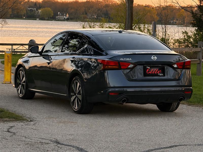 Nissan Altima 2.5 SL 2020