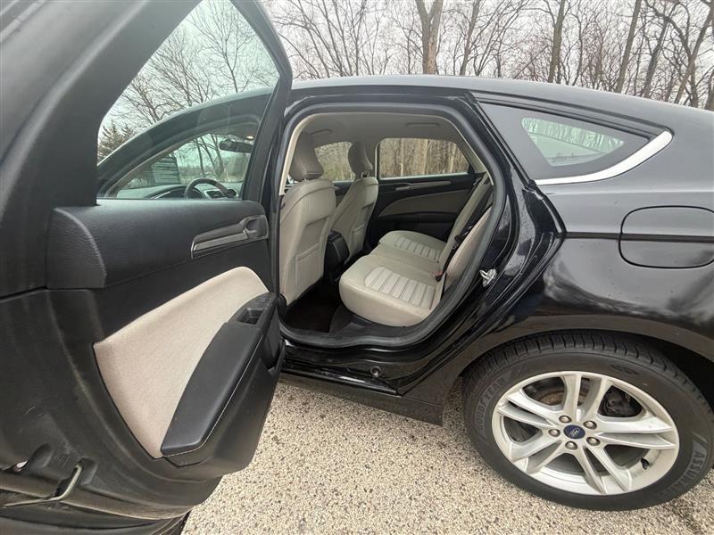 Ford Fusion Hybrid S 2018