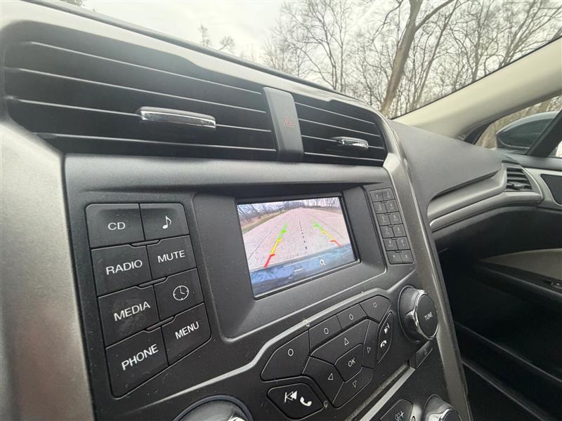 Ford Fusion Hybrid S 2018